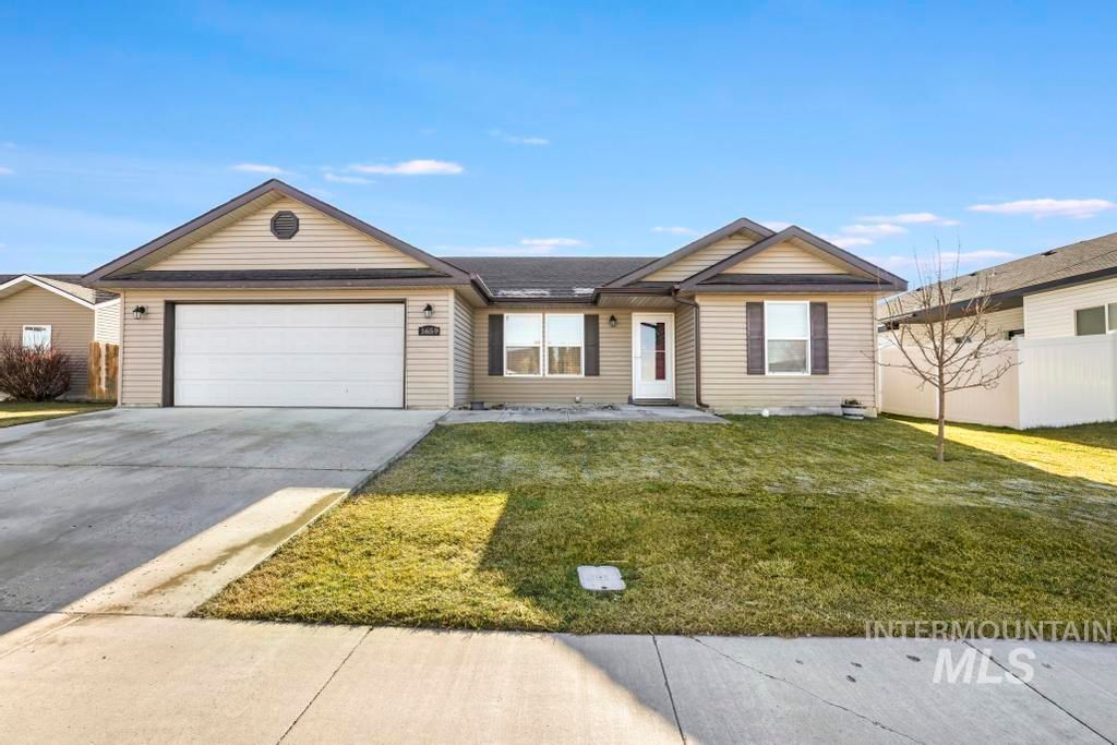 Photo of 1659 Vista Dr, Twin Falls, ID 83301 (MLS # 98971806)