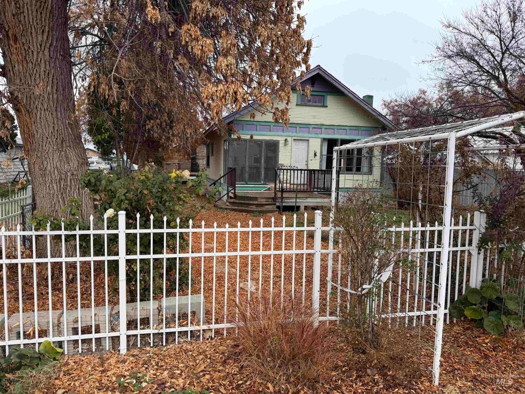 Photo of 28554 Highway 18, Parma, ID 83660 (MLS # 98969229)