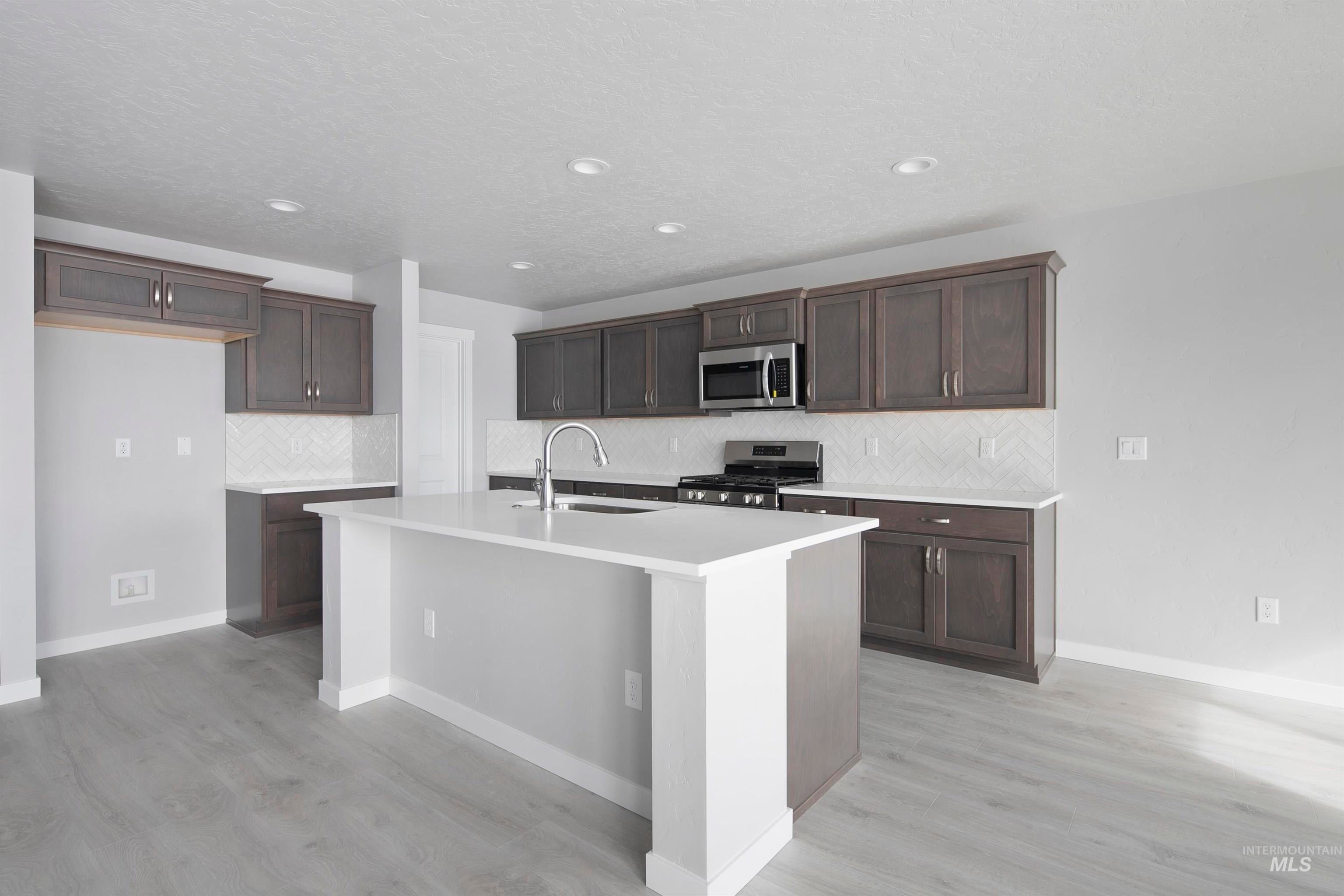 9471 S Geothermal Ave.