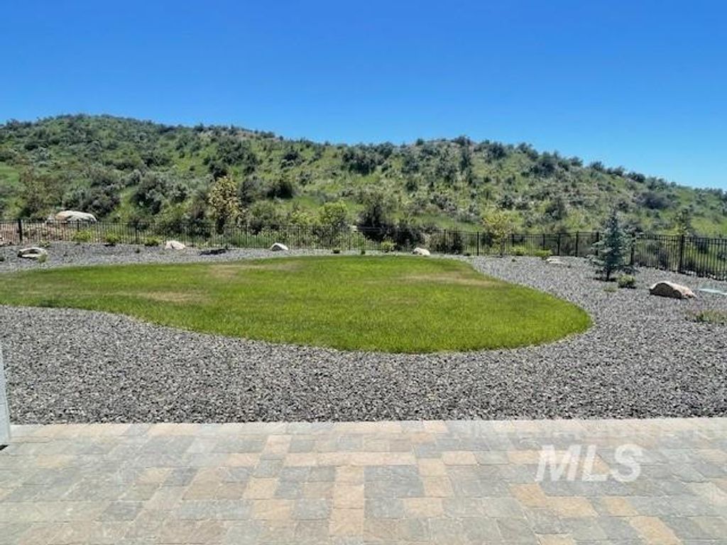 Photo of 5171 W Kloe Court #809, Boise, ID 83714 (MLS # 98968930)