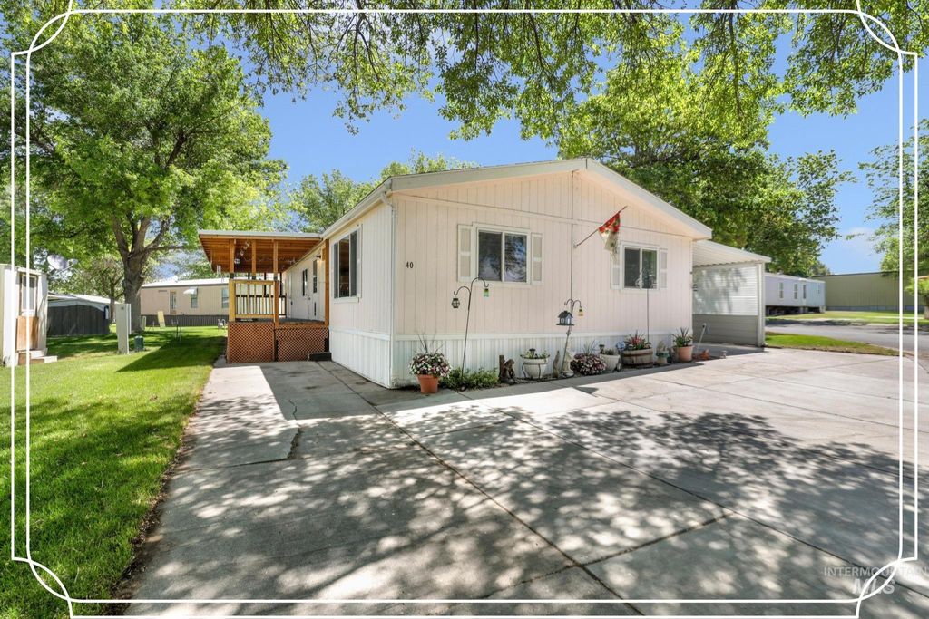 Photo of 1625 Maple St #40, Buhl, ID 83316 (MLS # 98990826)