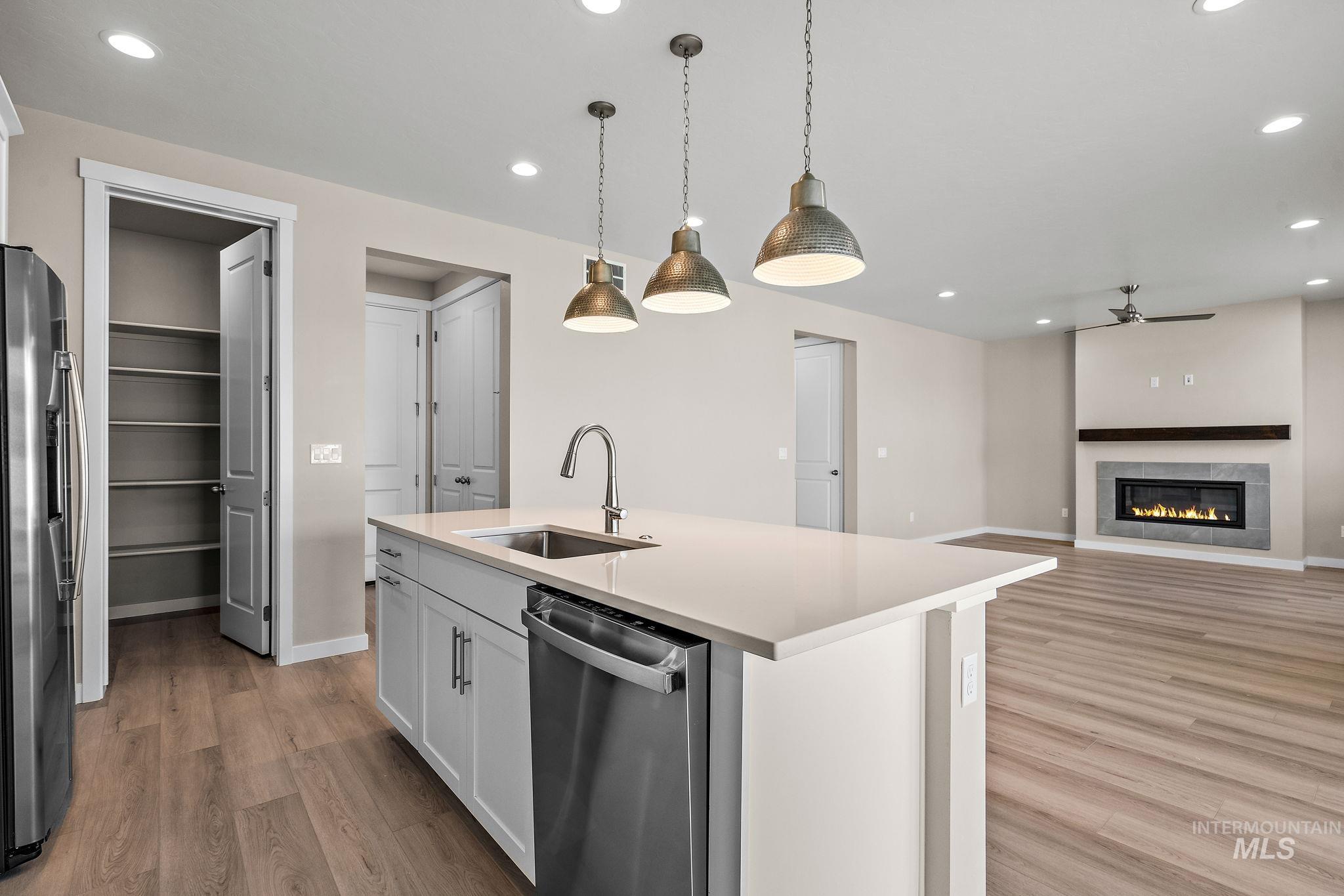 1216 Stirling Meadows Ct