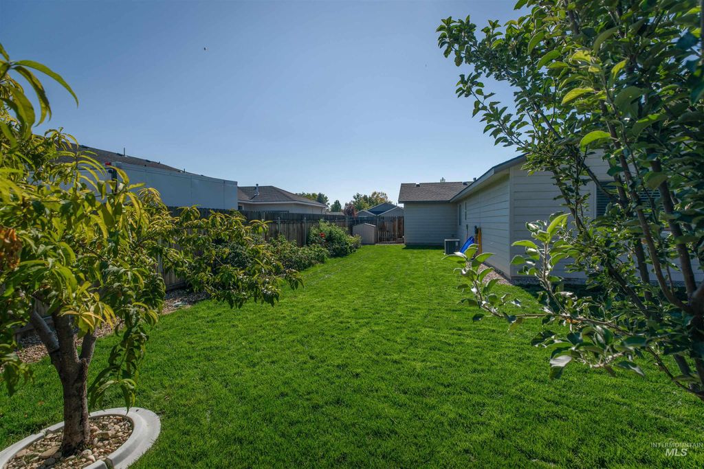 Photo of 1380 Gold St, Middleton, ID 83644 (MLS # 98964116)