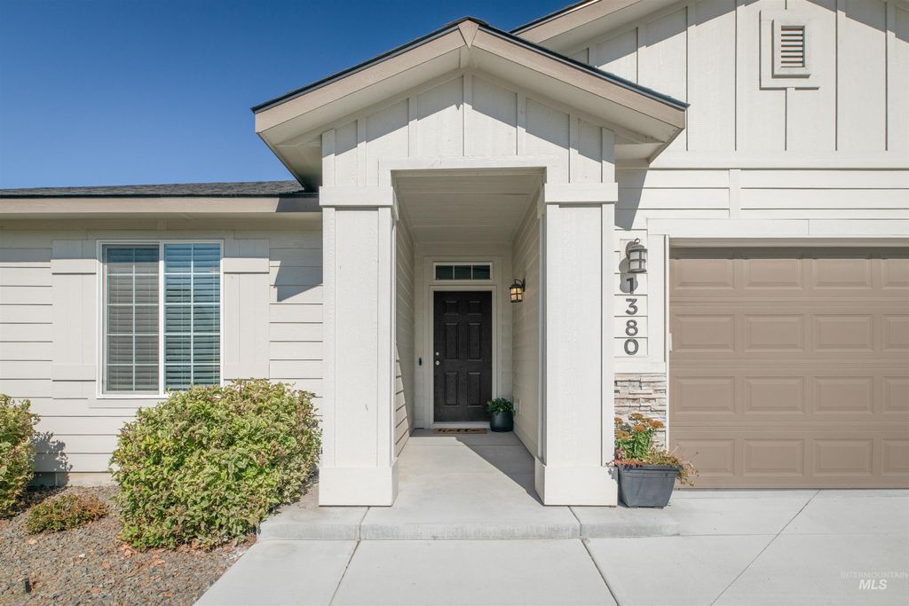 Photo of 1380 Gold St, Middleton, ID 83644 (MLS # 98964116)