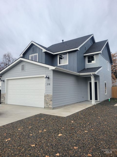 Photo of 218 W Roosevelt Ave, Nampa, ID 83686 (MLS # 98965053)