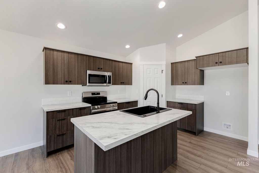 Photo of 2138 W Penstemon St, Kuna, ID 83634 (MLS # 98964017)