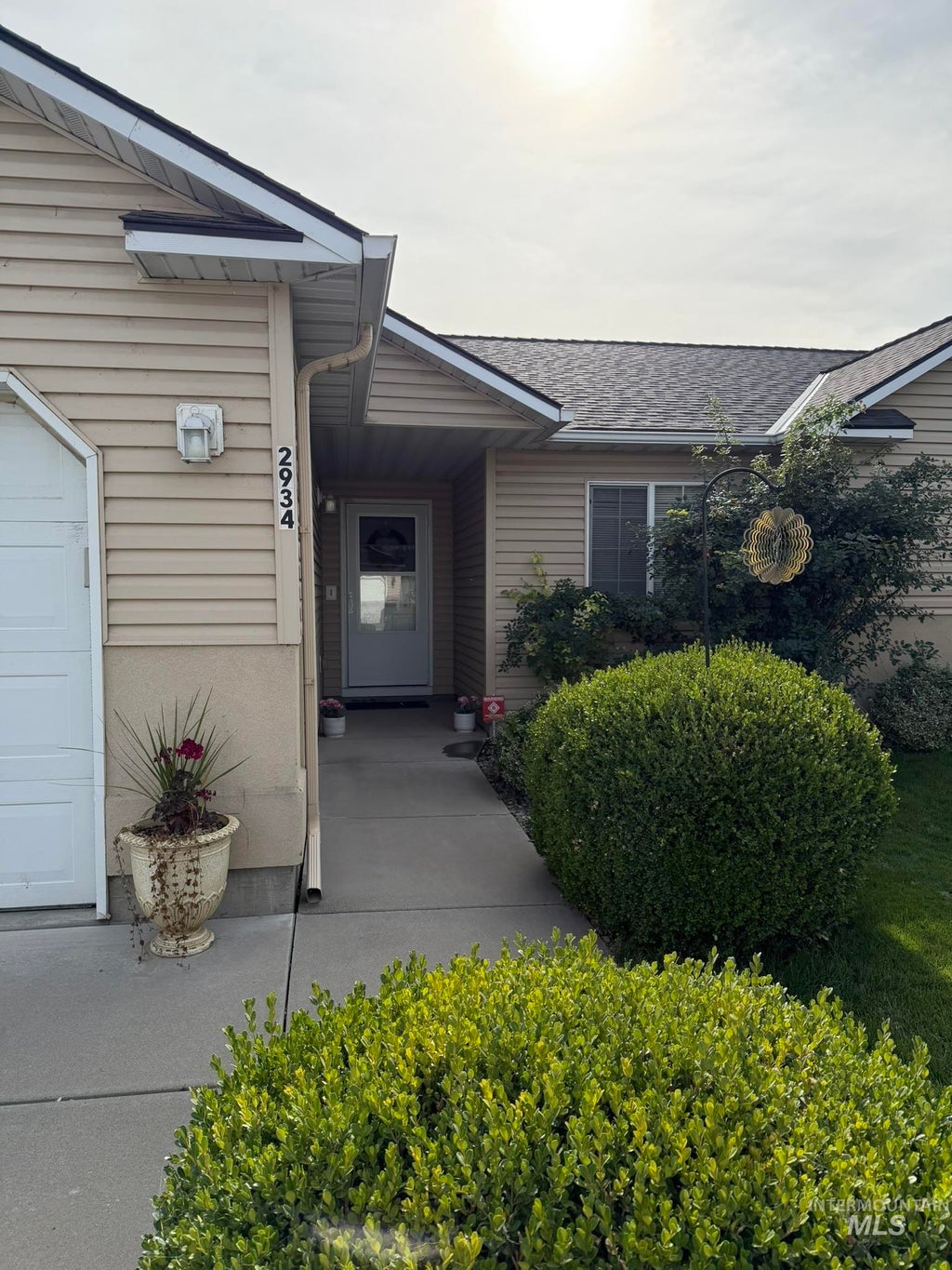 Photo of 2934 Deaun Ave, Twin Falls, ID 83301 (MLS # 99005139)