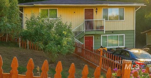 617 Hillside Pl Moscow ID 83843
