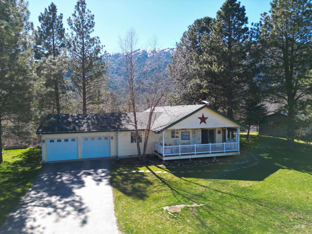 Photo of 106 Lane A, Garden Valley, ID 83622 (MLS # 98978794)
