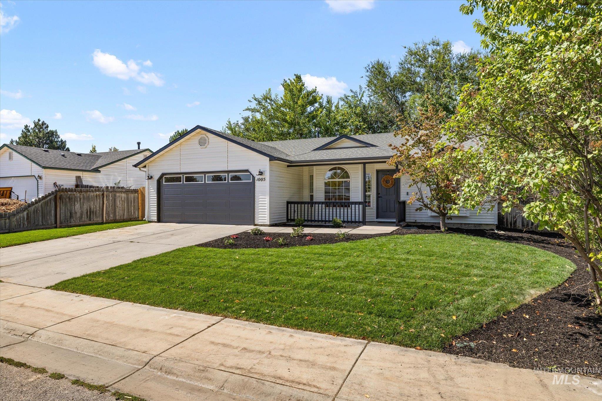 1005 S Bonneville Dr