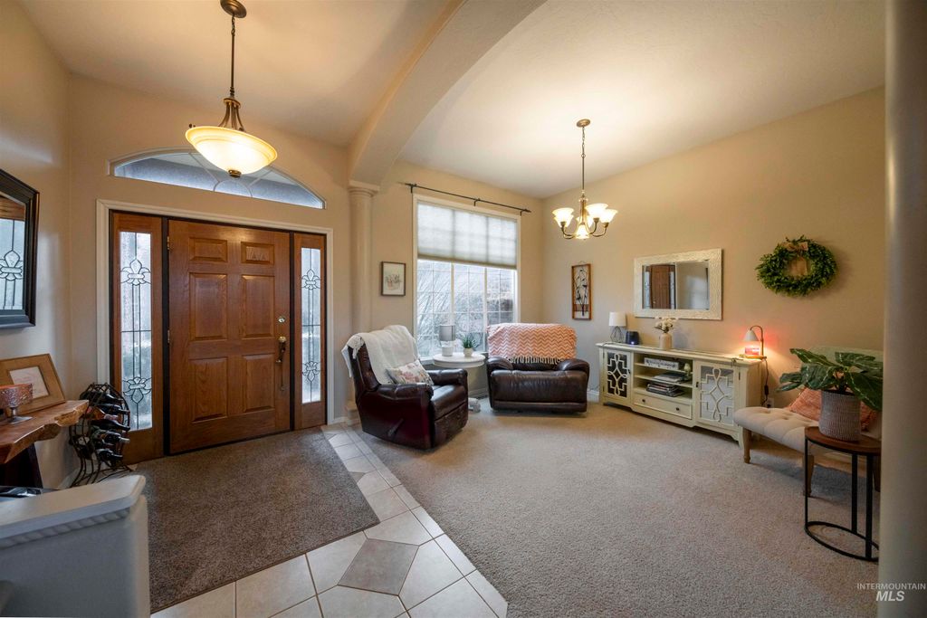 Photo of 3780 Nicklaus Drive, Clarkston, WA 99403 (MLS # 98975837)