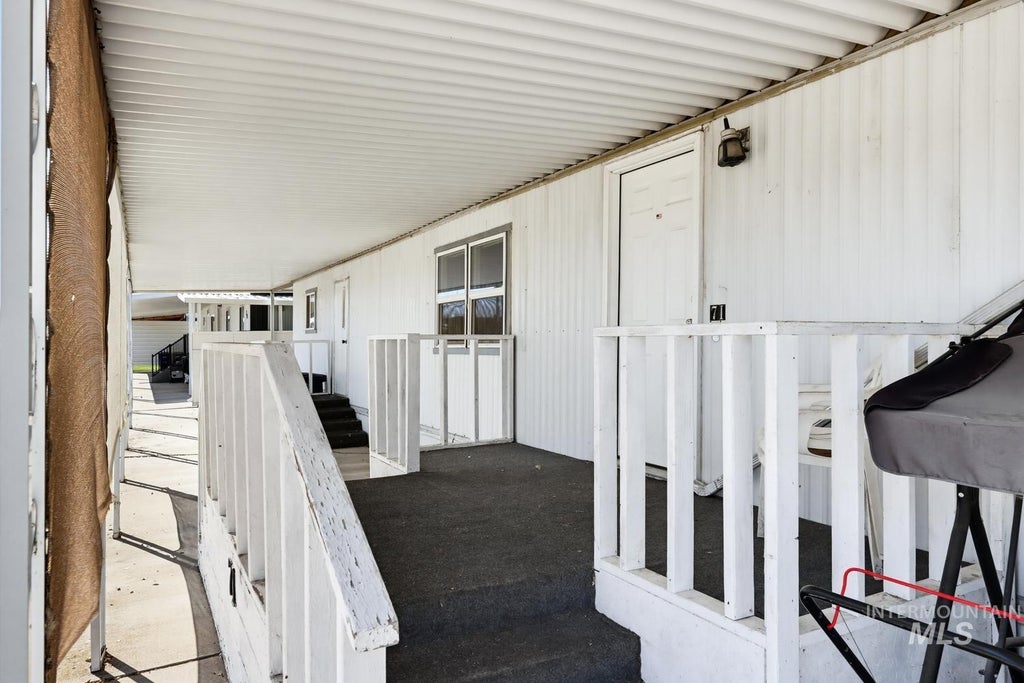 Photo of 1715 W Flamingo Ave #71, Nampa, ID 83651 (MLS # 99002349)