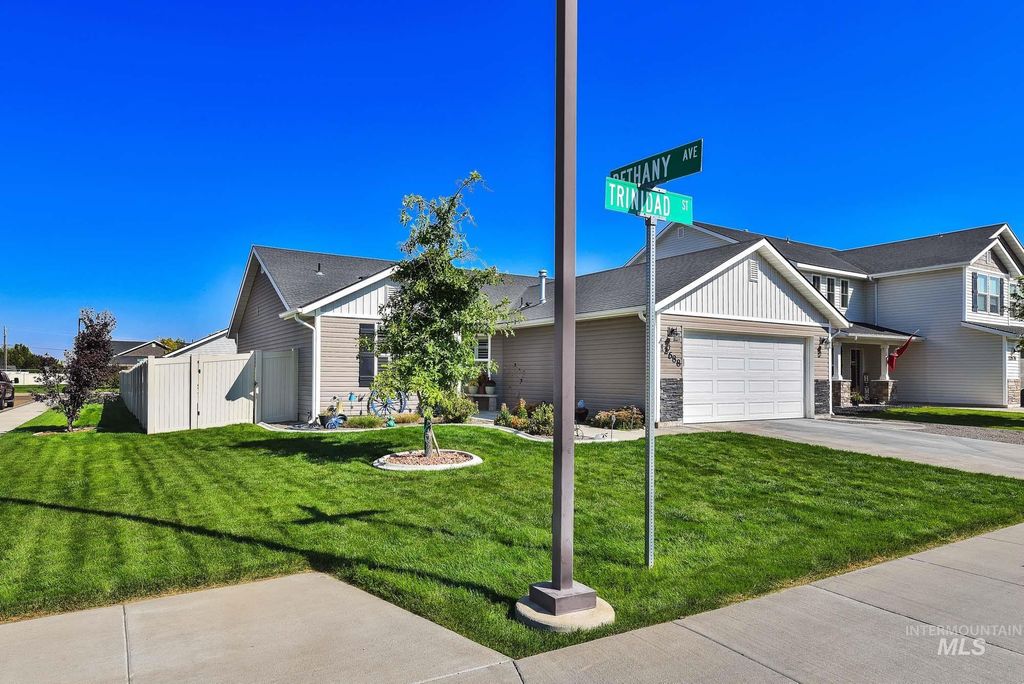 Photo of 12688 Trinidad St, Caldwell, ID 83605 (MLS # 98962850)