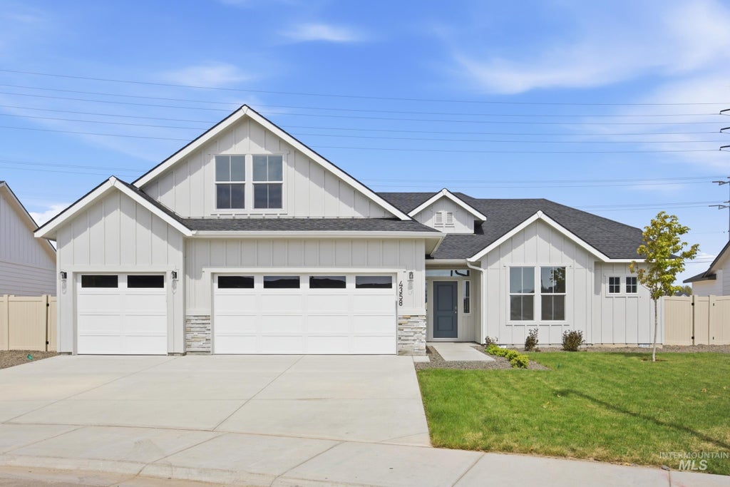 Photo of 7167 W Blackberry Dr, Boise, ID 83709 (MLS # 99001369)