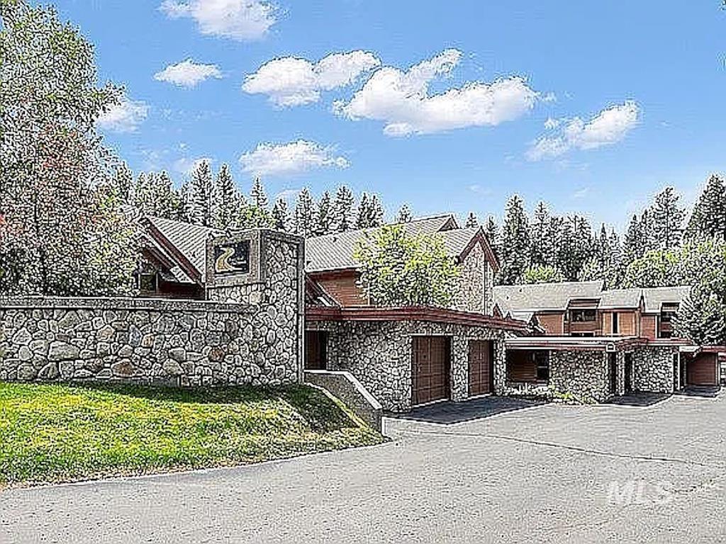 Photo of 302 Mather Rd #C-3, McCall, ID 83638 (MLS # 99002302)
