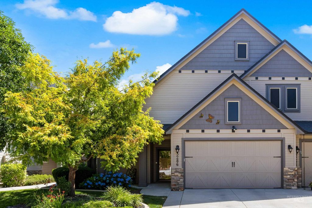 Photo of 3286 N Gaviola Ave, Meridian, ID 83646 (MLS # 98976726)