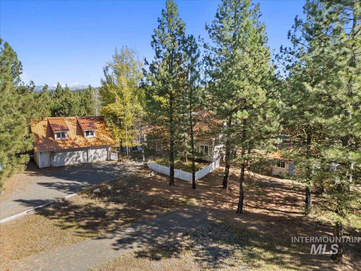 376 Stockton Ct.