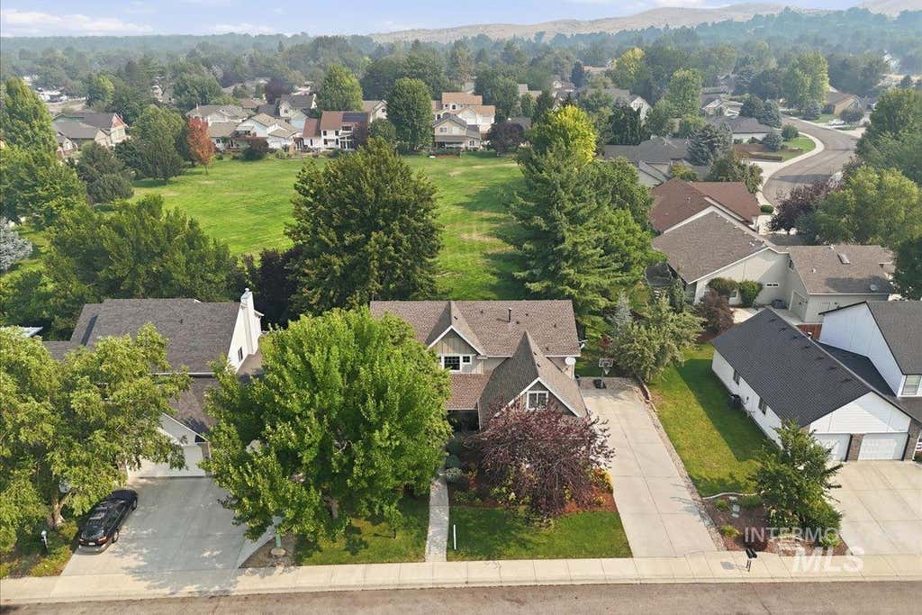 Photo of 10434 W Blackstone St, Boise, ID 83714 (MLS # 98994918)