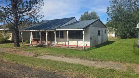 Photo of 303 3rd Ave, Bovill, ID 83806 (MLS # 98993829)