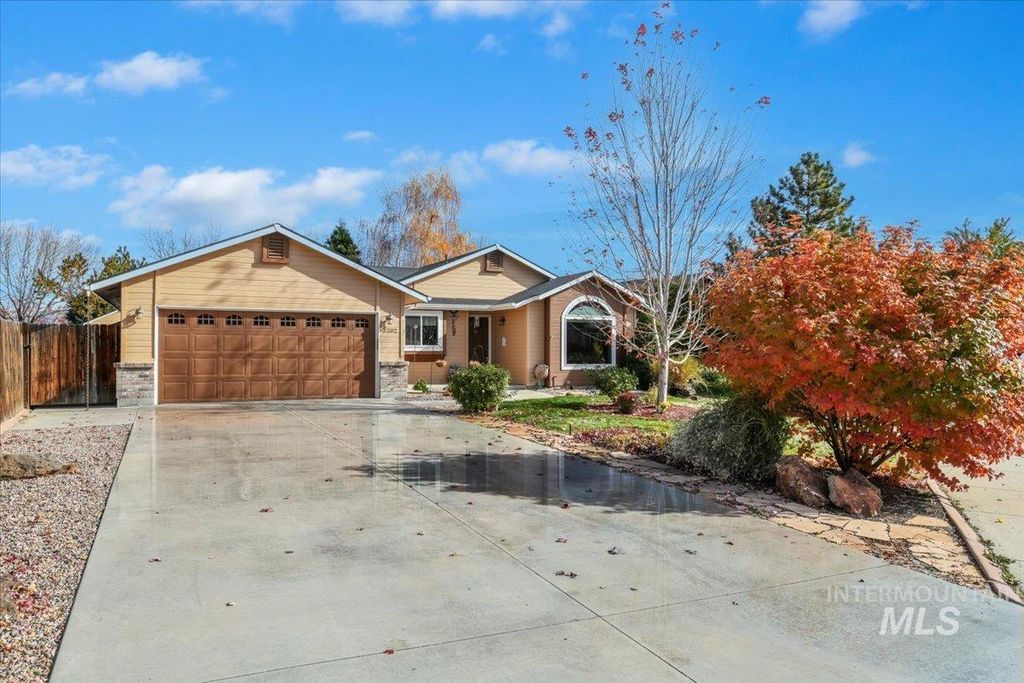Photo of 3282 S Featherly Way, Boise, ID 83709 (MLS # 98966843)