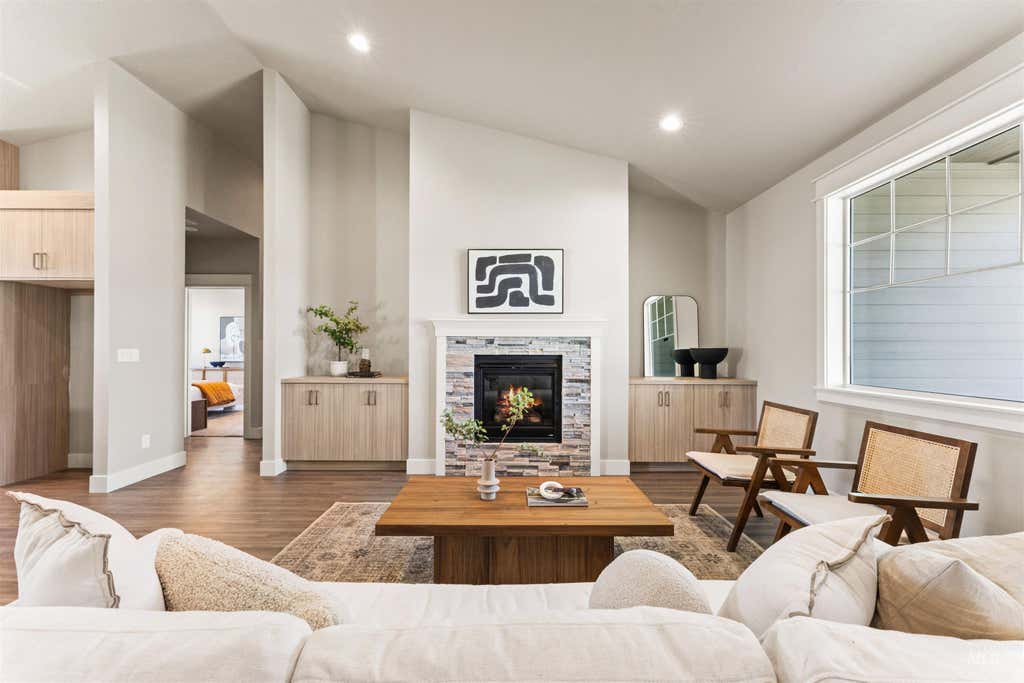 Photo of 83 S Daybreak Ave #Lot 31/4, Nampa, ID 83687 (MLS # 98997784)