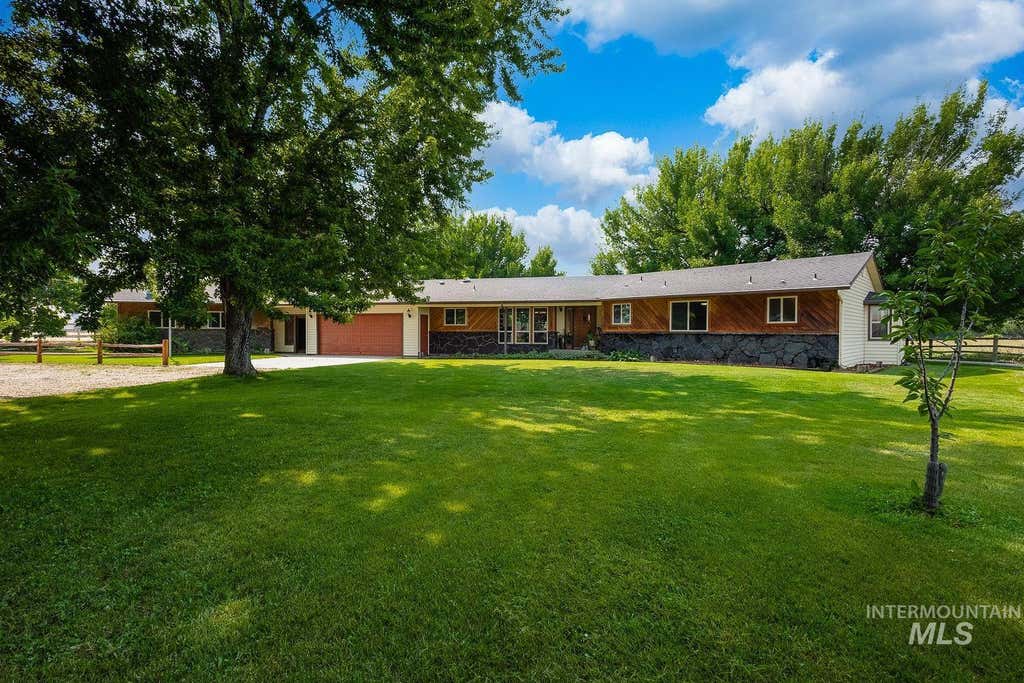 Photo of 1769 W Central Rd, Emmett, ID 83617 (MLS # 98997330)