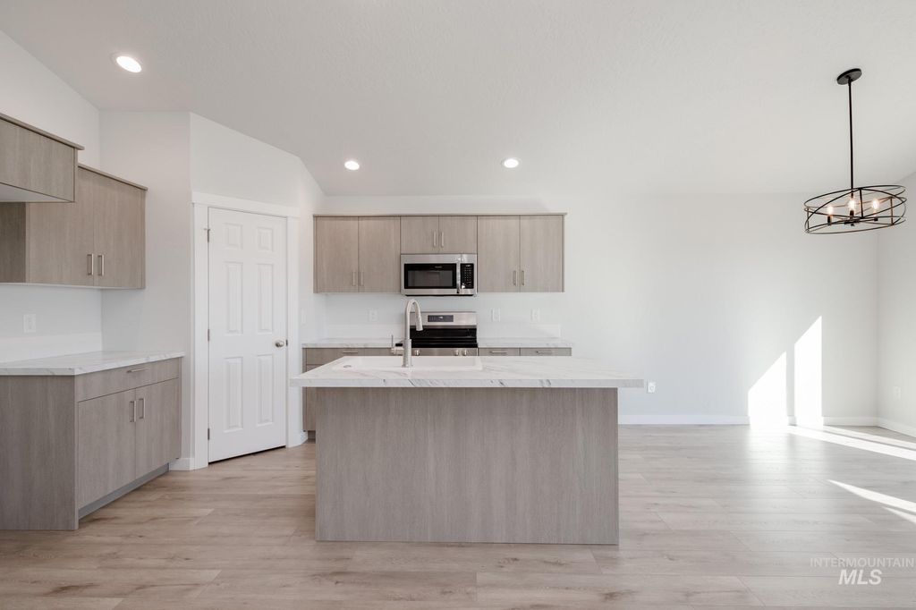 Photo of 7143 E Shields Dr, Nampa, ID 83687 (MLS # 98978447)