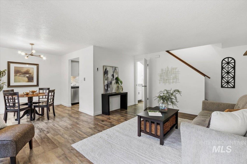 Photo of 759 Meadows Dr #3 DR, Twin Falls, ID 83301 (MLS # 99001406)