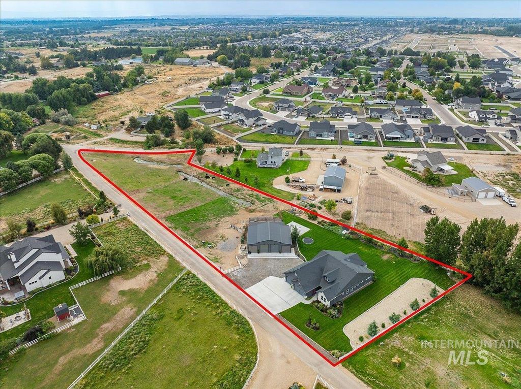 Photo of 24301 Wanda Way, Middleton, ID 83644 (MLS # 98961485)