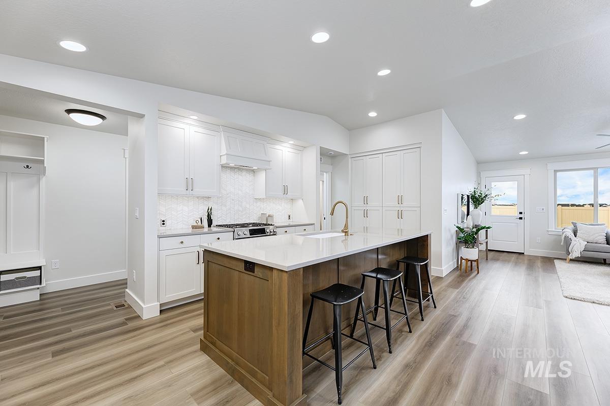 6903 S Cascabel Lane