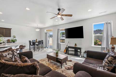 Photo of 522 Belville Place, Caldwell, ID 83605 (MLS # 98998395)