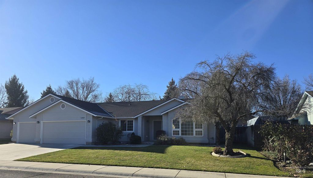 Photo of 177 S Duke Avenue, Eagle, ID 83616 (MLS # 98971318)