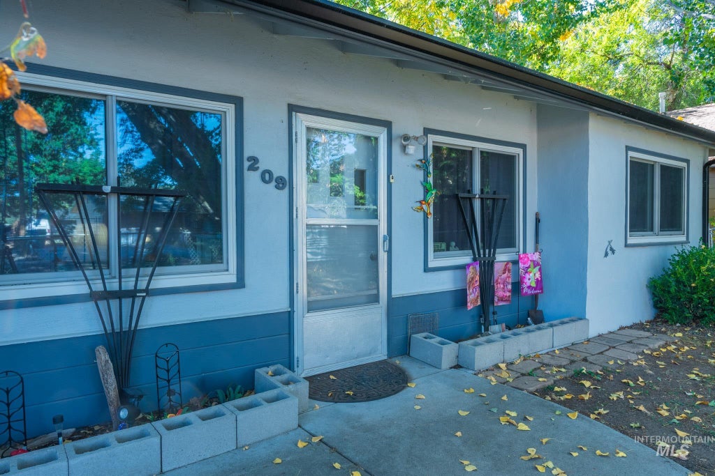 Photo of 209 W 2nd St, Middleton, ID 83644 (MLS # 99003263)