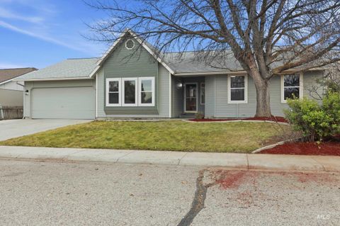 Photo of 4444 S Carbine Ave, Boise, ID 83709 (MLS # 98969354)