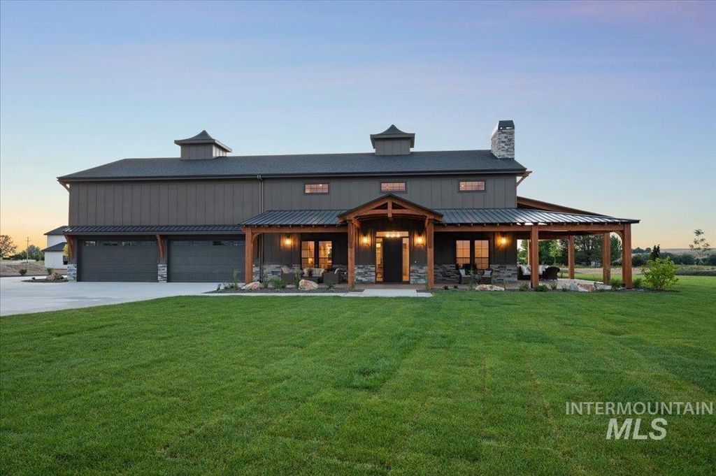 Photo of 8860 Kemp Rd, Middleton, ID 83607 (MLS # 98950392)