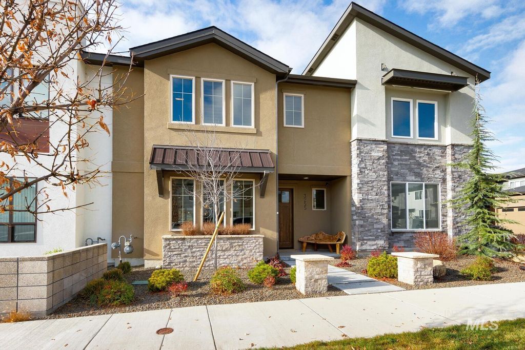 Photo of 3255 S Millbrook Way, Boise, ID 83716 (MLS # 98968246)