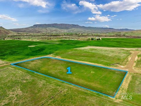 Lot 1 Jake Lane Montour ID 83617