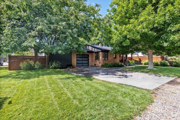 419 S JACKSON ST, BOISE, ID 83705 - Image e2ce58bbe81cd7fa4e9a0ba31decde3e/1256114201