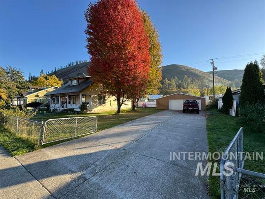 Photo of 217 Main Street, Kooskia, ID 83539 (MLS # 98968292)