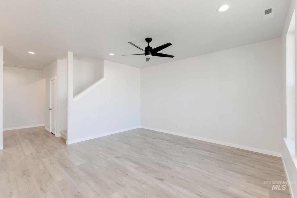 Photo of 10573 W Tinder St, Star, ID 83669 (MLS # 98968755)