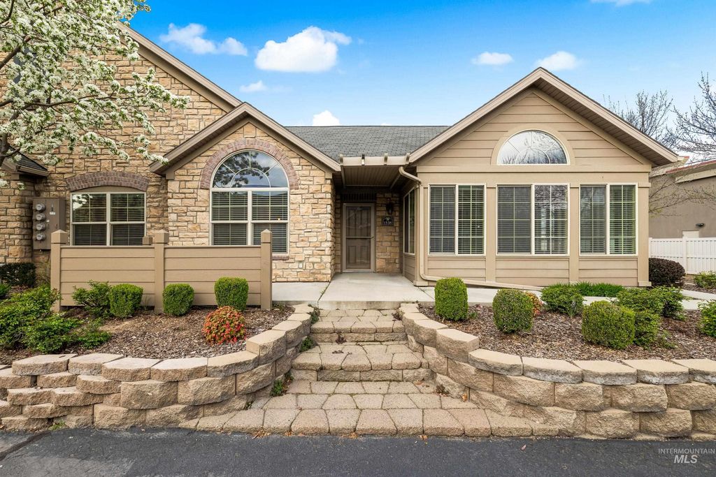 Photo of 1538 N Mckinney Lane, Boise, ID 83704 (MLS # 98980642)