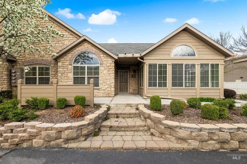 1538 N Mckinney Lane Boise ID 83704