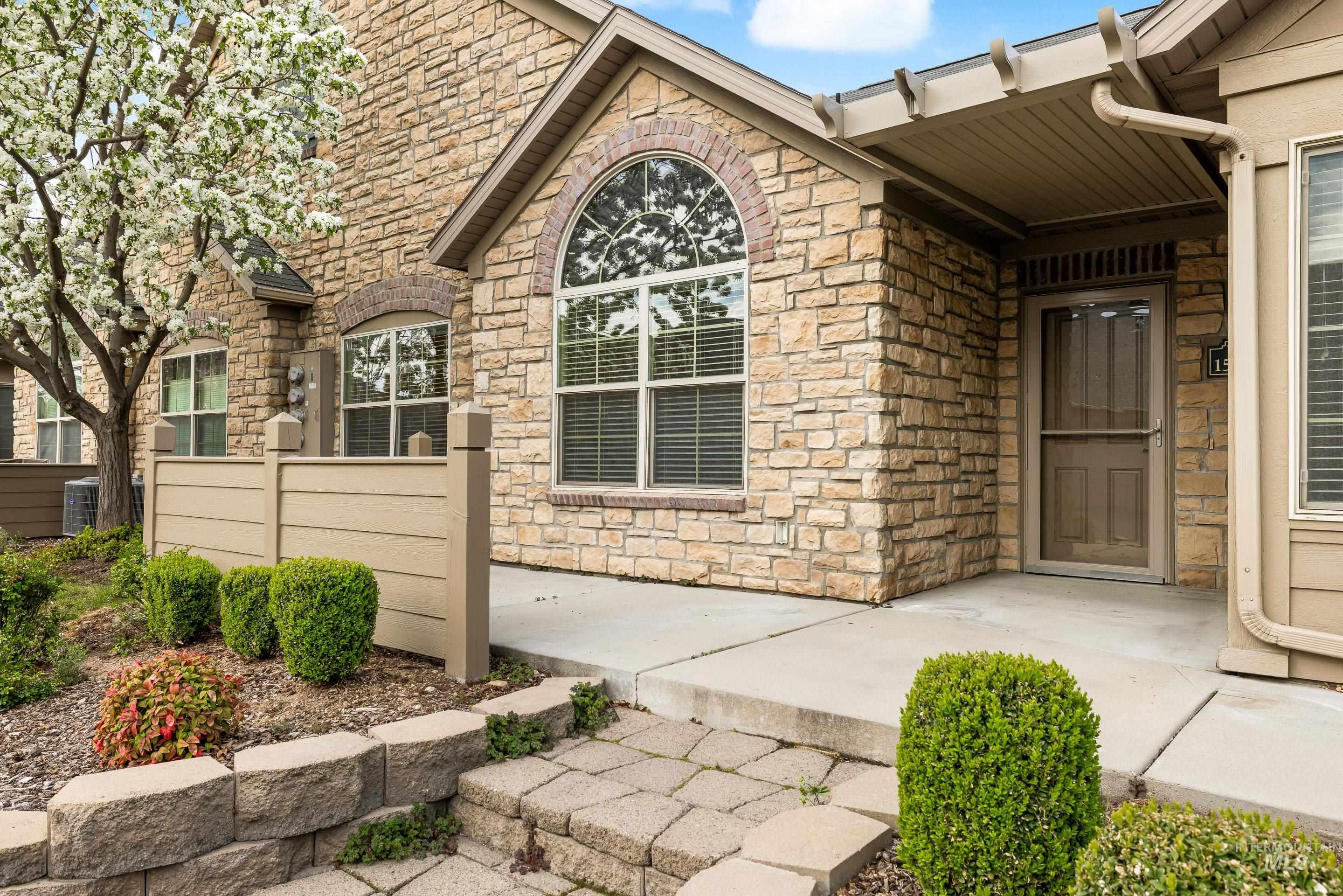 1538 N Mckinney Lane