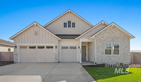 Photo of 2158 N Kenora Ave, Star, ID 83669 (MLS # 98962704)