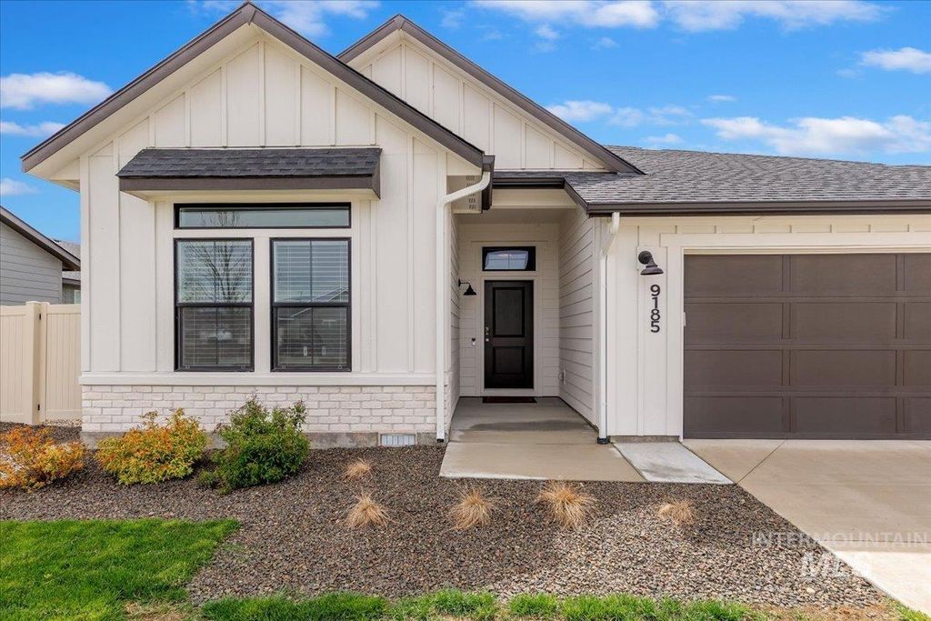 Photo of 9185 W Candytuft, Nampa, ID 83687 (MLS # 98982789)