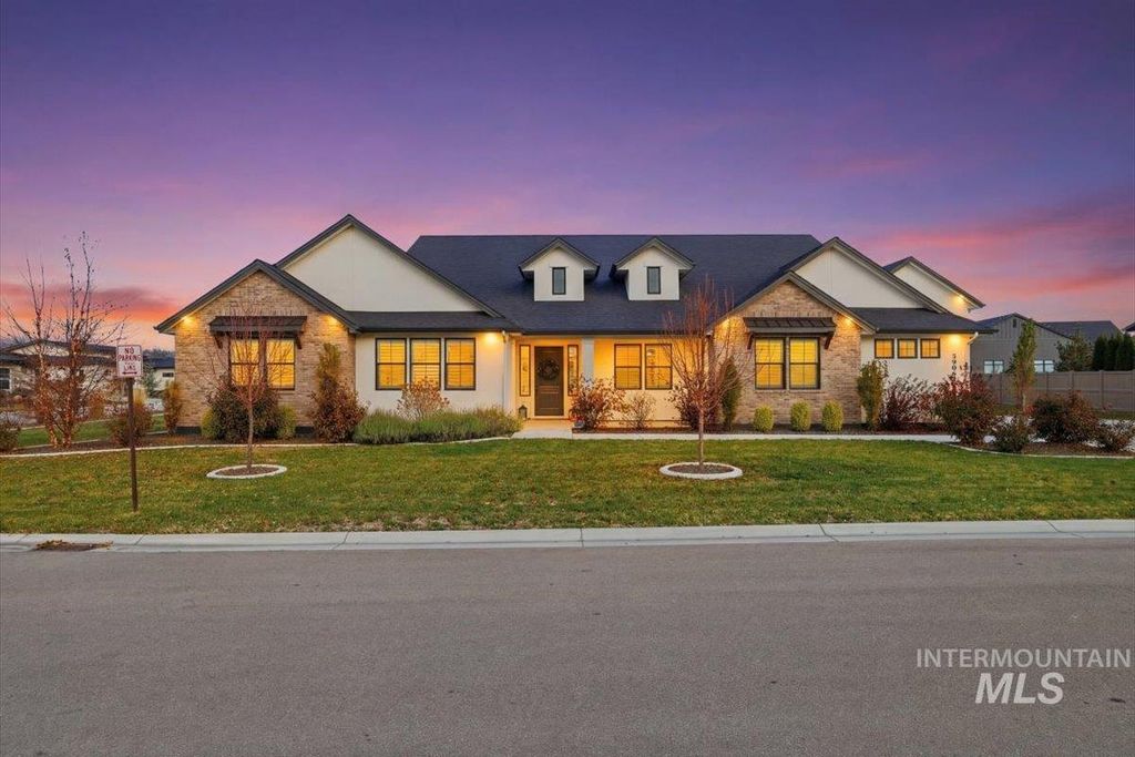 Photo of 5906 N Schumann Ln, Meridian, ID 83646 (MLS # 98969127)