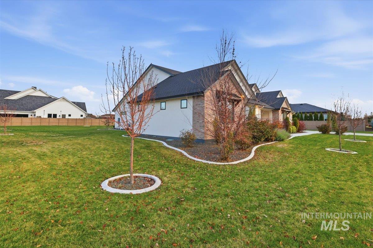 View of property exterior