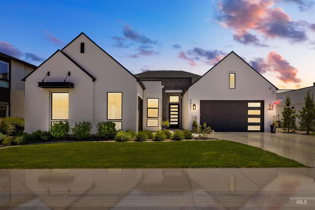 Photo of 5883 E Marmount Ct, Boise, ID 83716 (MLS # 98995879)