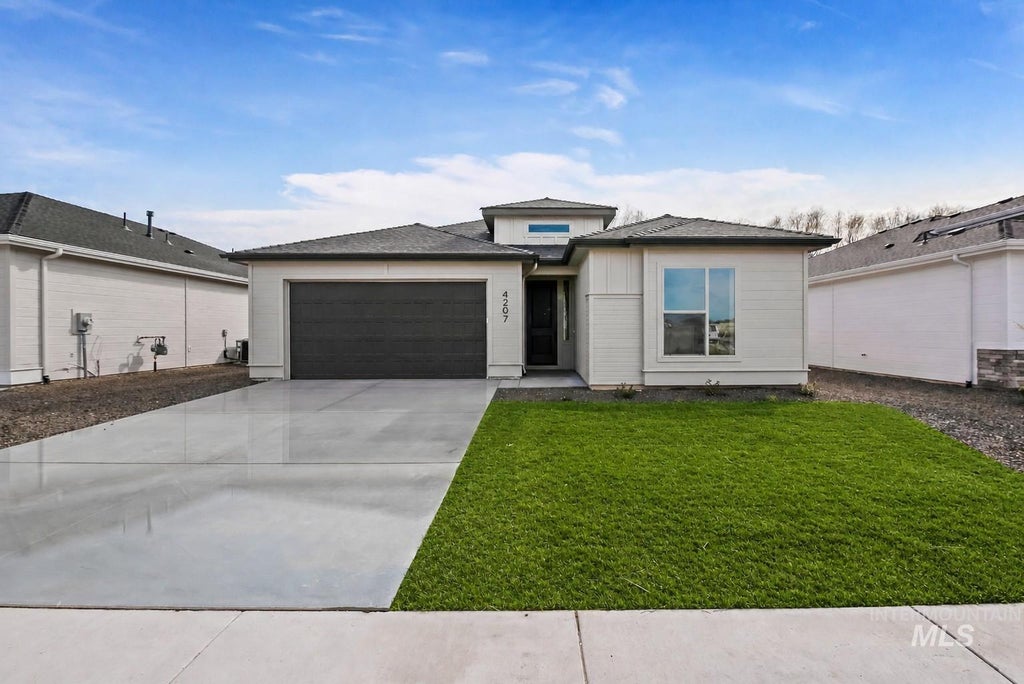 Photo of 4558 E Troubadour Dr, Nampa, ID 83687 (MLS # 99004922)