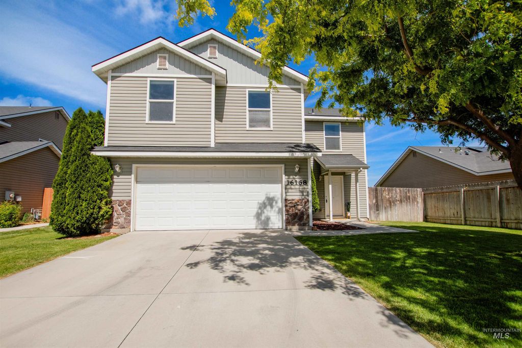 Photo of 16168 Greenfield Way, Caldwell, ID 83607 (MLS # 98990724)